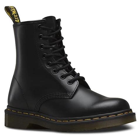 dr martens shoes.